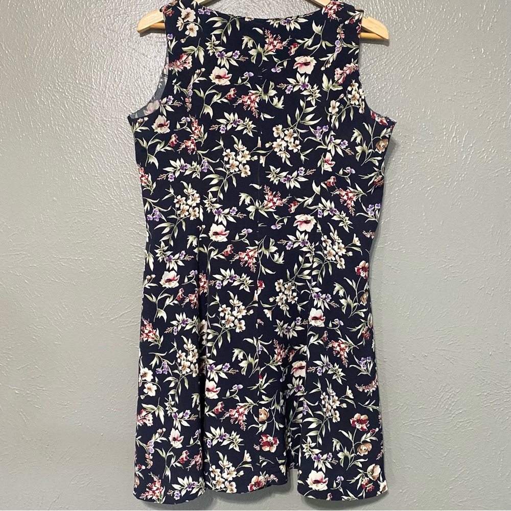 Robbie Bee Vintage 90s Black Floral Shift Dress - Picture 5 of 10